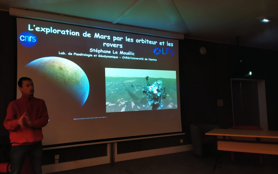 Conférence « orbiteur et rover martiens »